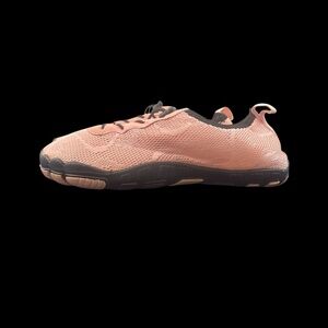 HIITAVE Women's Water Shoes Quick Dry Barefoot Light Pink Size US 7.5